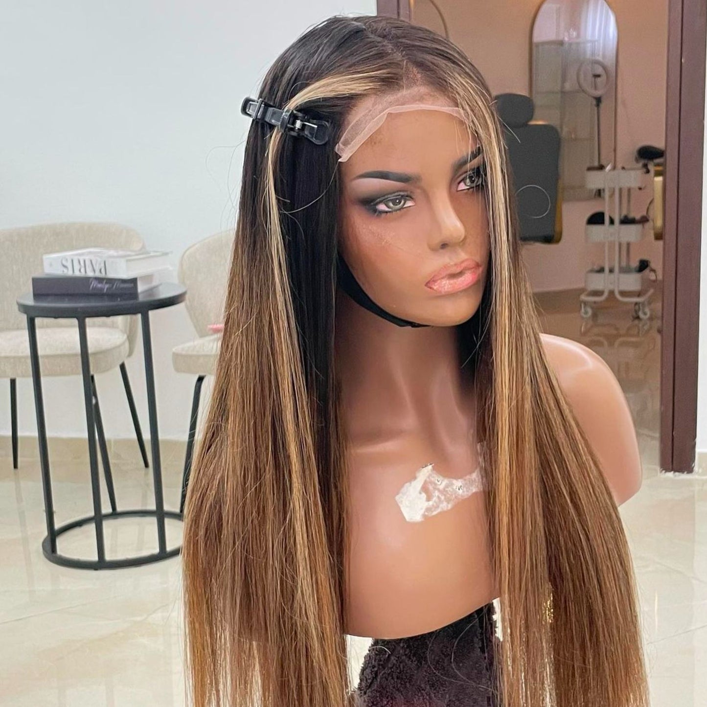 Lace frontal wig HONEY